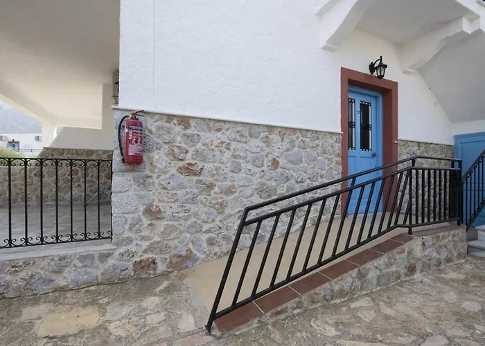 Norma's Village * Panormos (Kalymnos)